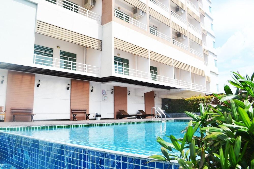 Ampo Residence Phra Nakhon Si Ayutthaya Exterior photo